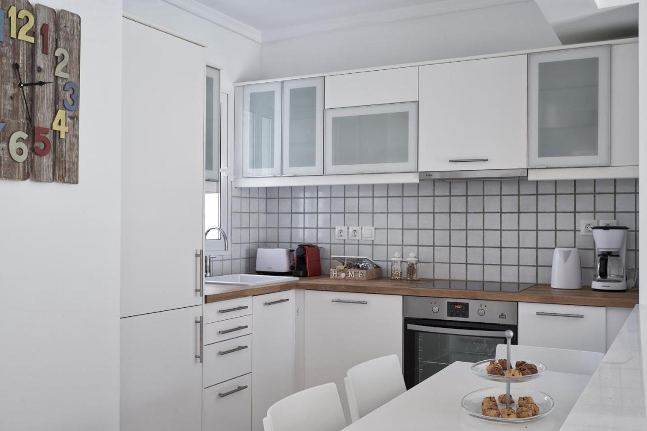 Marvelous N Bright Apt Next To Megaro Mousikis Athen Eksteriør bilde